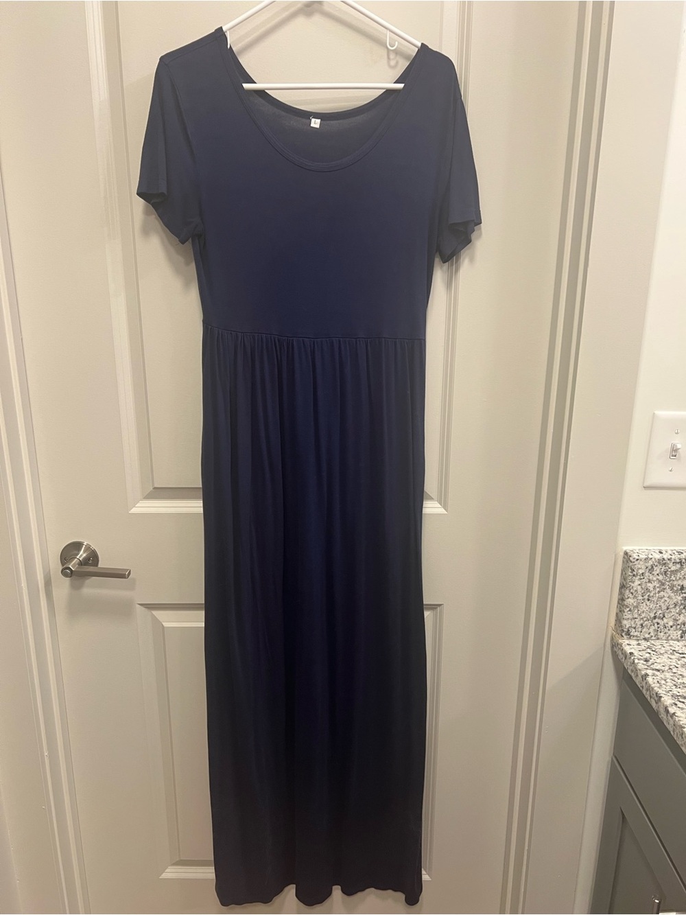 Women’s Short Sleeve Navy Maxi Dress - Size Large